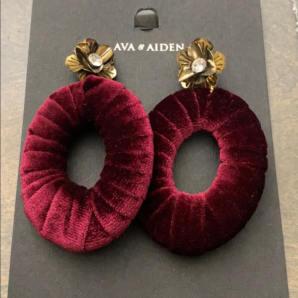🤍burgundy velvet wrapped chandelier🤍earrings